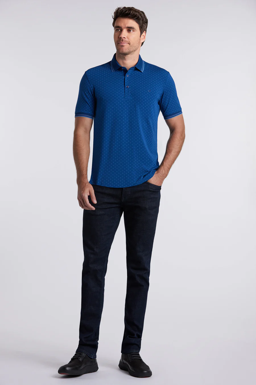 Calm Virtue In Midnight Blue - Image 4